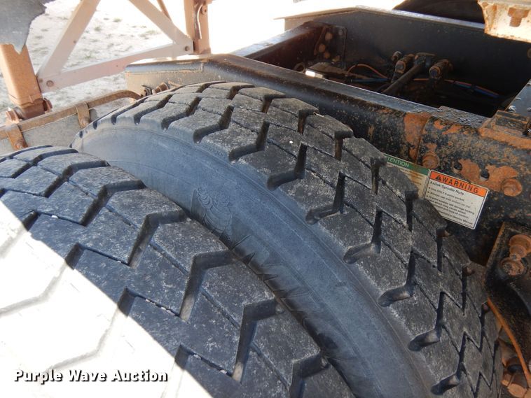 image for item DR1213 2011 Freightliner Coronado  semi truck