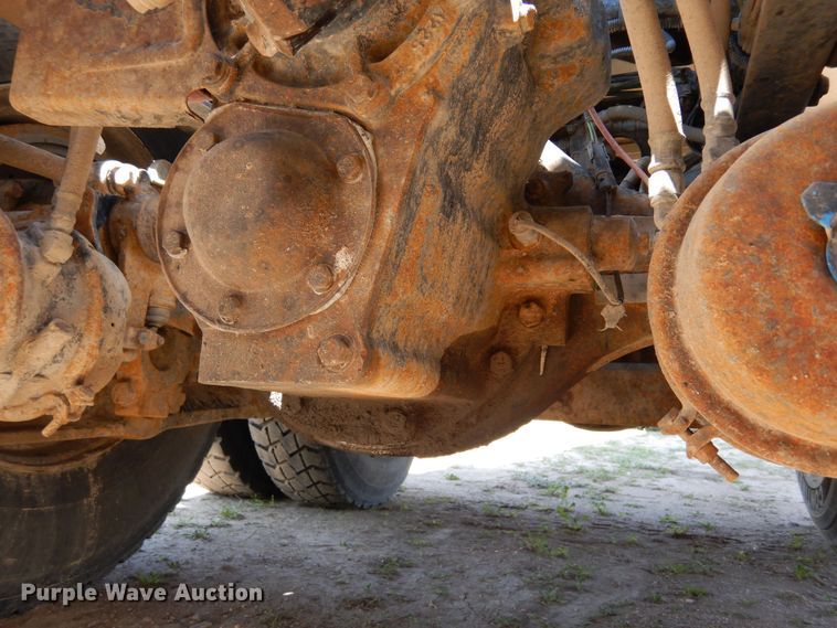 image for item DR1213 2011 Freightliner Coronado  semi truck