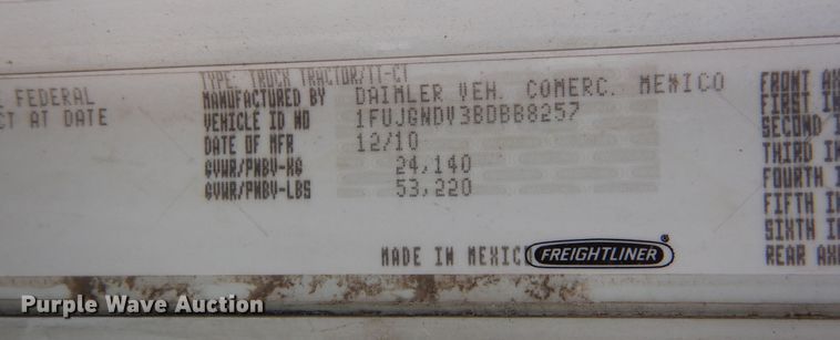 image for item DR1213 2011 Freightliner Coronado  semi truck
