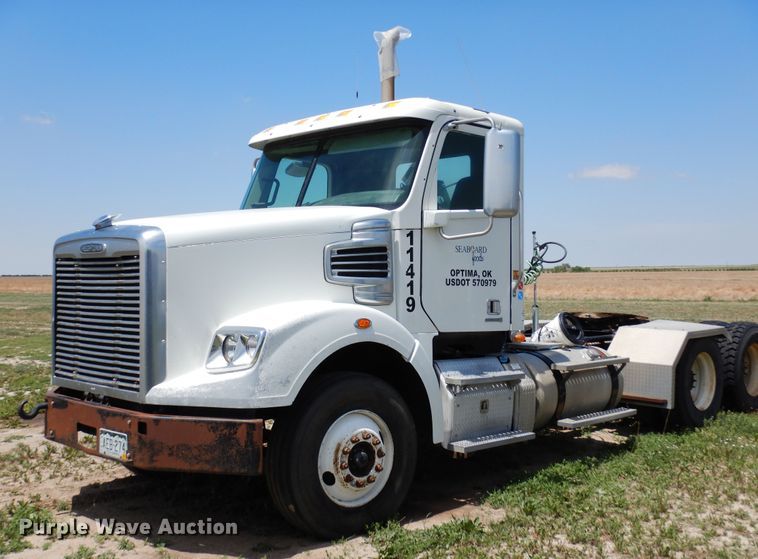 image for item DR1214 2013 Freightliner Coronado  semi truck