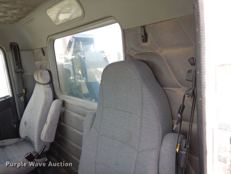 image for item DR1214 2013 Freightliner Coronado  semi truck