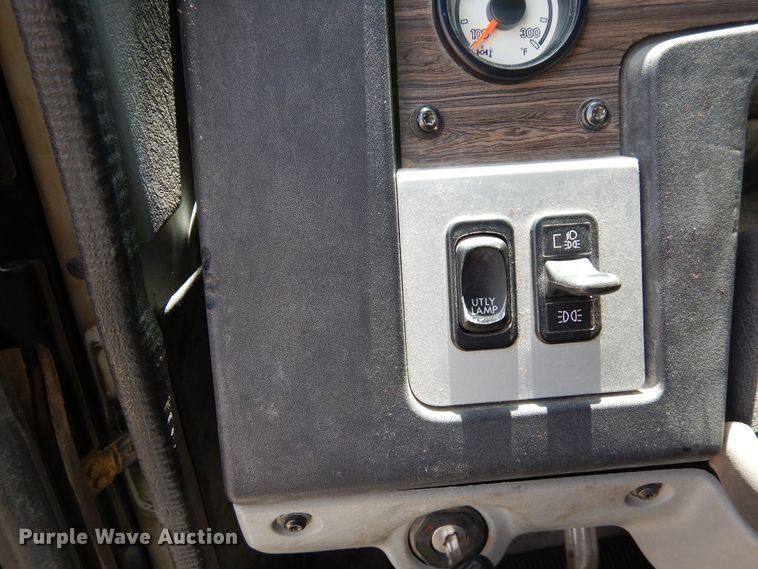 image for item DR1214 2013 Freightliner Coronado  semi truck