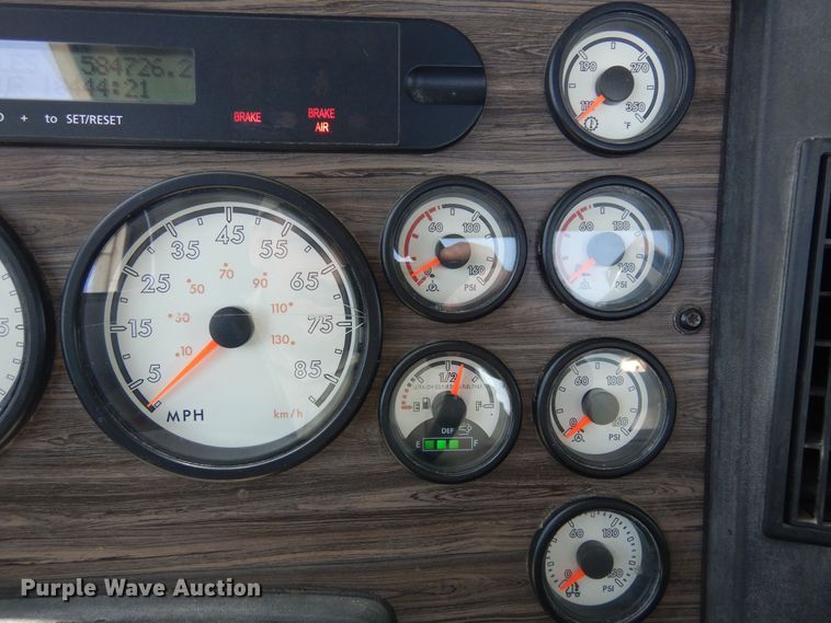 image for item DR1214 2013 Freightliner Coronado  semi truck