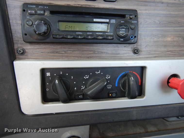 image for item DR1214 2013 Freightliner Coronado  semi truck