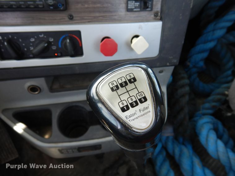 image for item DR1214 2013 Freightliner Coronado  semi truck