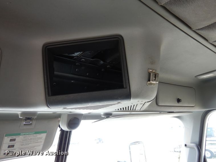 image for item DR1214 2013 Freightliner Coronado  semi truck