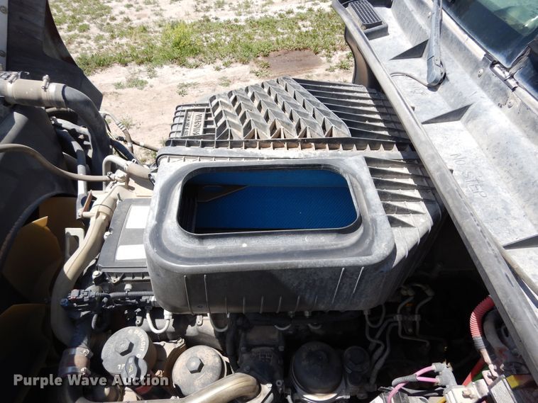 image for item DR1214 2013 Freightliner Coronado  semi truck