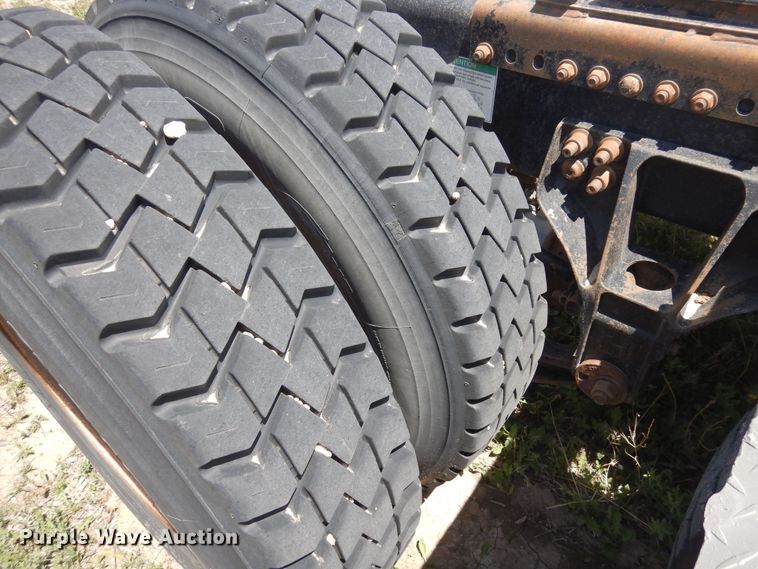 image for item DR1214 2013 Freightliner Coronado  semi truck