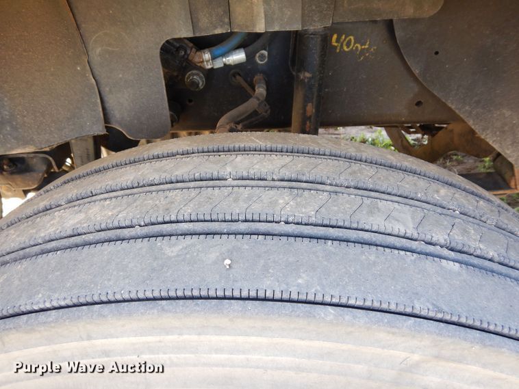 image for item DR1214 2013 Freightliner Coronado  semi truck