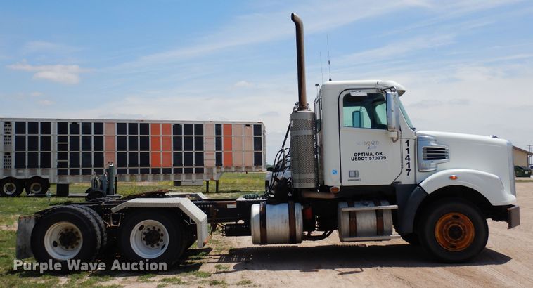 image for item DR1215 2013 Freightliner Coronado  semi truck