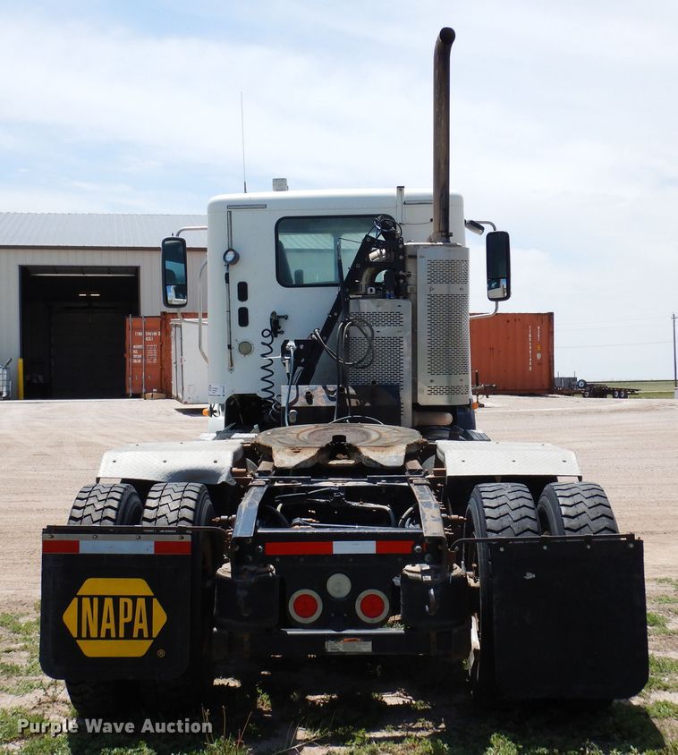 image for item DR1215 2013 Freightliner Coronado  semi truck