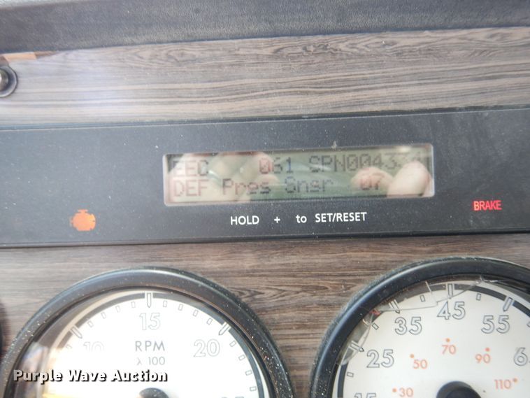 image for item DR1215 2013 Freightliner Coronado  semi truck