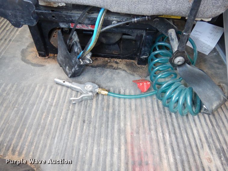 image for item DR1215 2013 Freightliner Coronado  semi truck