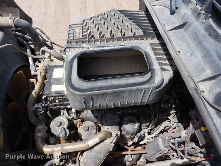 image for item DR1215 2013 Freightliner Coronado  semi truck