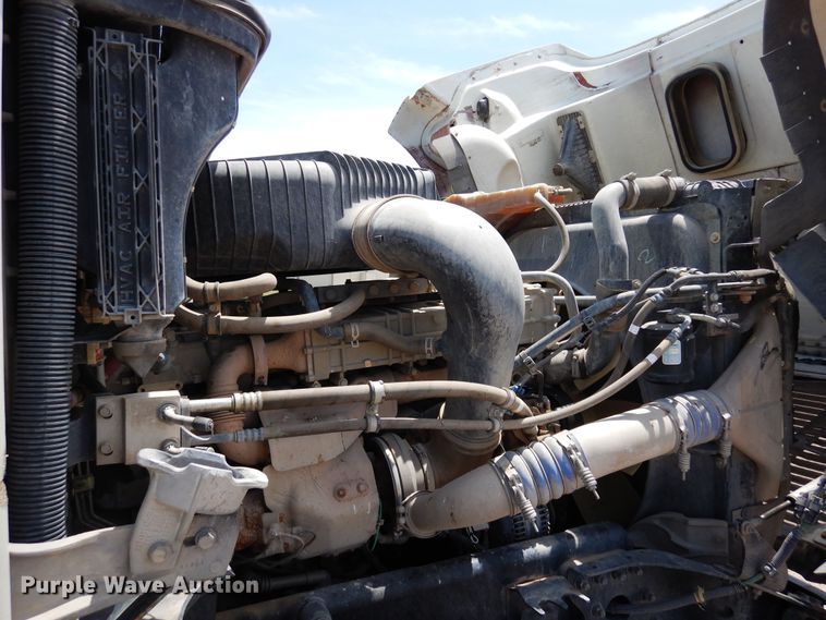 image for item DR1215 2013 Freightliner Coronado  semi truck