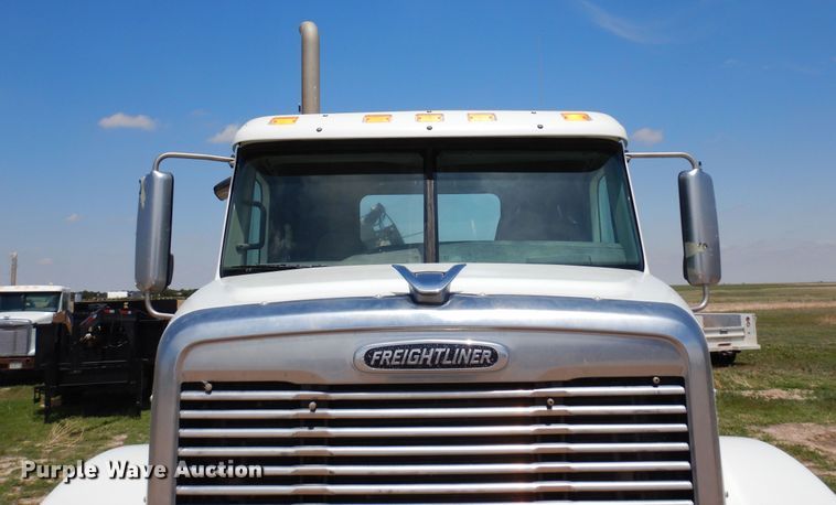 image for item DR1215 2013 Freightliner Coronado  semi truck