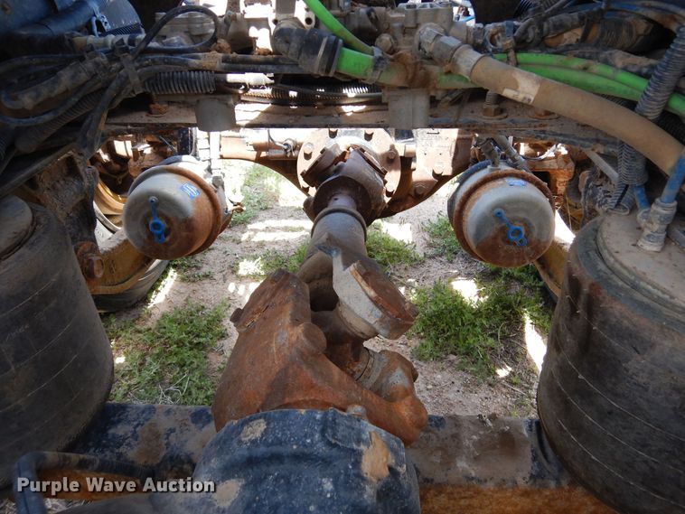 image for item DR1215 2013 Freightliner Coronado  semi truck