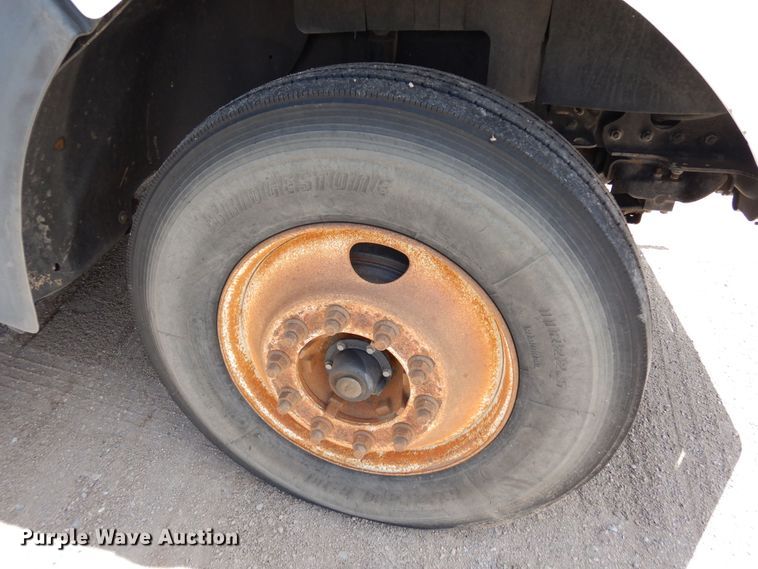 image for item DR1215 2013 Freightliner Coronado  semi truck