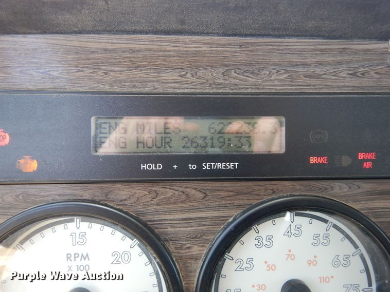 image for item DR1216 2013 Freightliner Coronado  semi truck