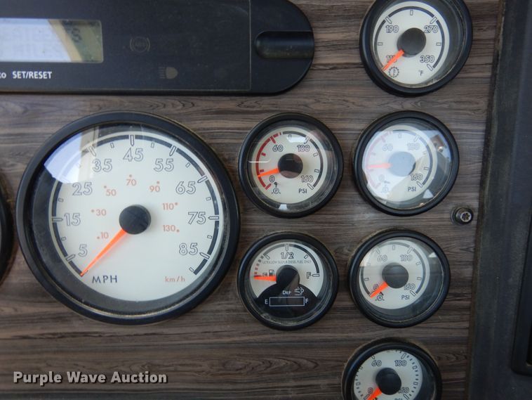 image for item DR1216 2013 Freightliner Coronado  semi truck