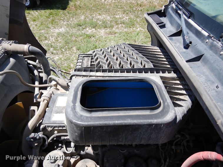 image for item DR1216 2013 Freightliner Coronado  semi truck