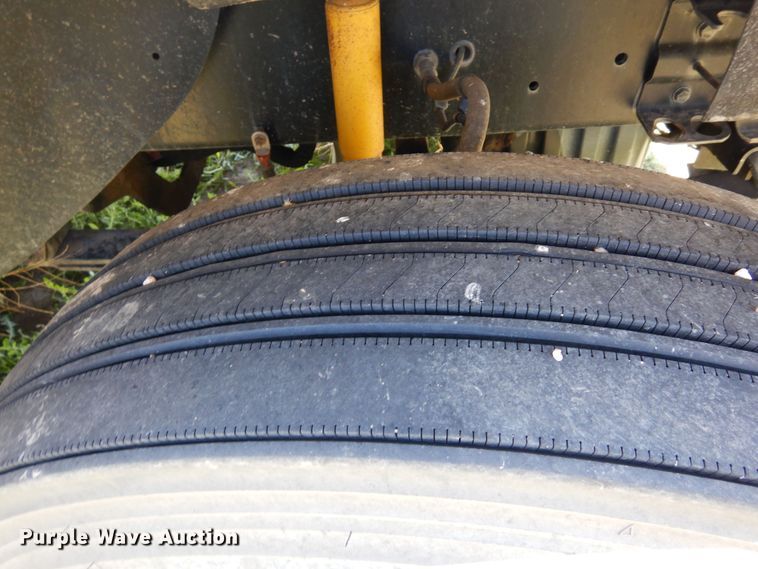 image for item DR1216 2013 Freightliner Coronado  semi truck