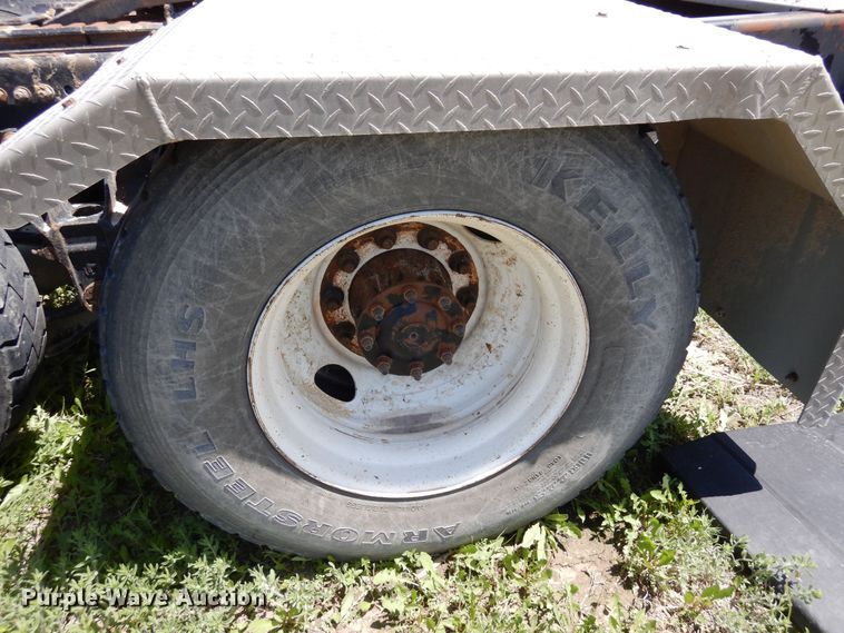 image for item DR1216 2013 Freightliner Coronado  semi truck