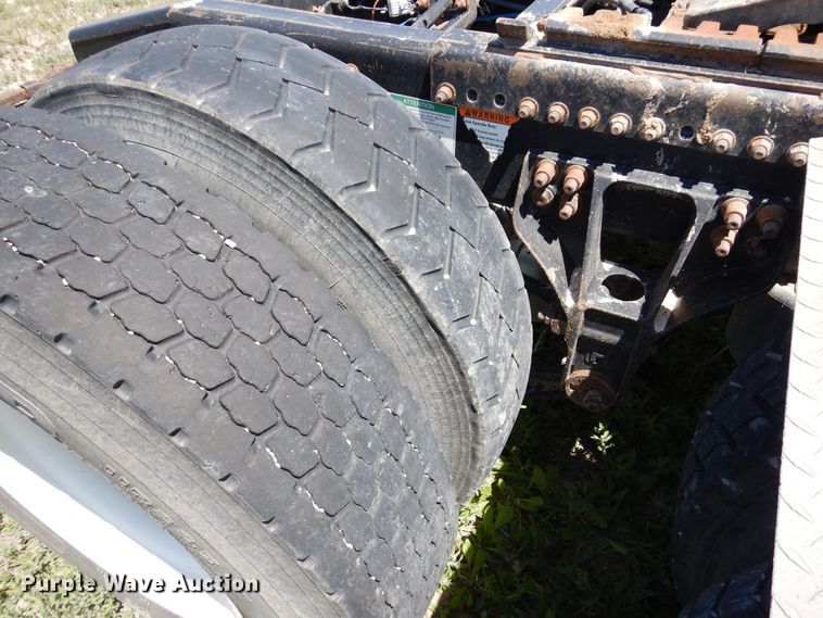 image for item DR1216 2013 Freightliner Coronado  semi truck