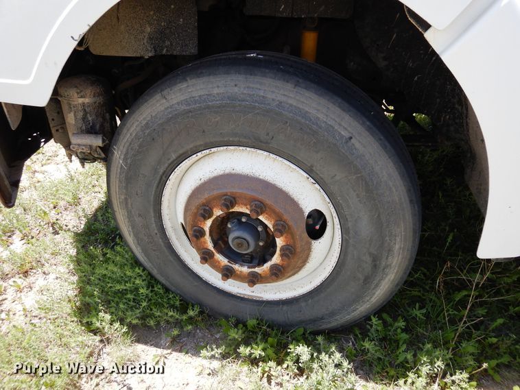 image for item DR1216 2013 Freightliner Coronado  semi truck