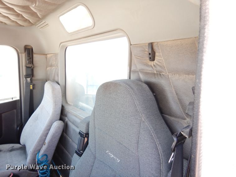 image for item DR1217 2013 Freightliner Coronado  semi truck