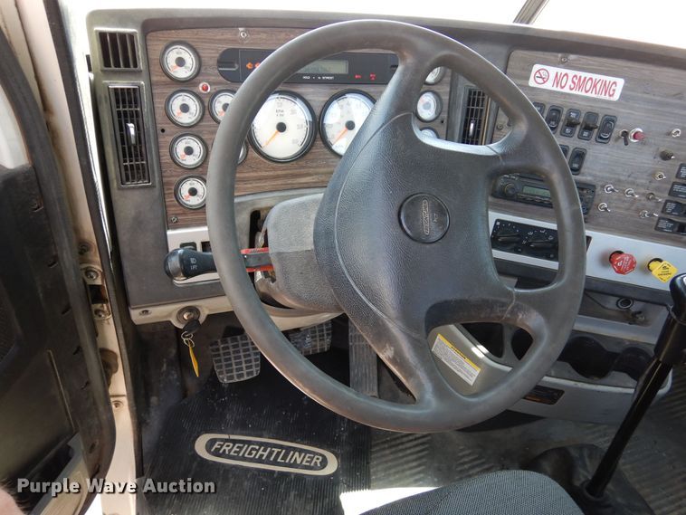 image for item DR1217 2013 Freightliner Coronado  semi truck