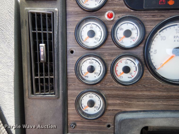 image for item DR1217 2013 Freightliner Coronado  semi truck