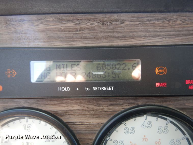 image for item DR1217 2013 Freightliner Coronado  semi truck