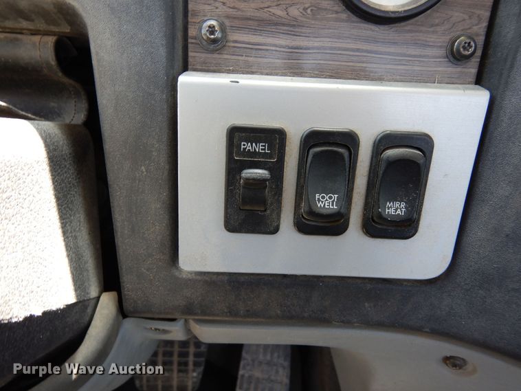 image for item DR1217 2013 Freightliner Coronado  semi truck