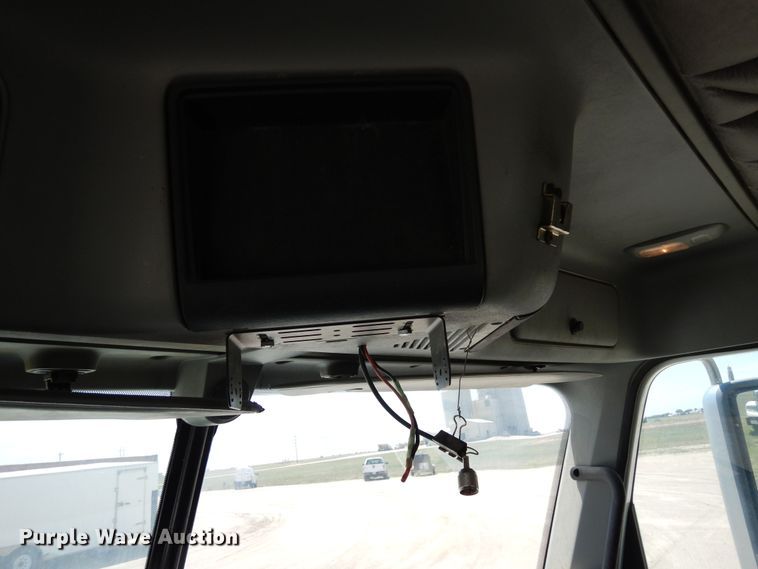 image for item DR1217 2013 Freightliner Coronado  semi truck