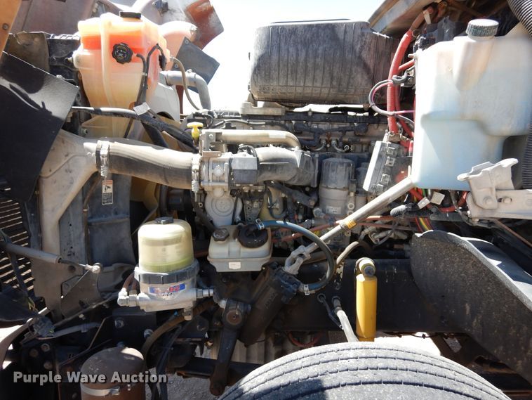 image for item DR1217 2013 Freightliner Coronado  semi truck