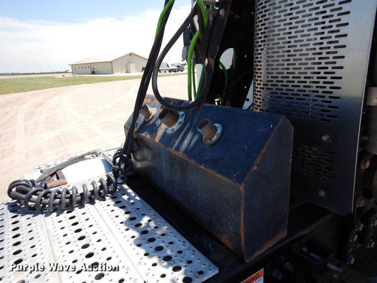 image for item DR1217 2013 Freightliner Coronado  semi truck