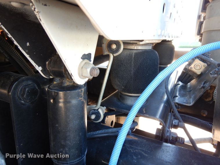 image for item DR1217 2013 Freightliner Coronado  semi truck