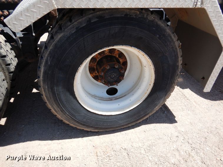 image for item DR1217 2013 Freightliner Coronado  semi truck