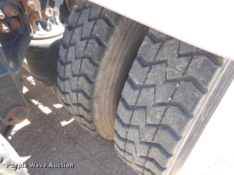 image for item DR1217 2013 Freightliner Coronado  semi truck