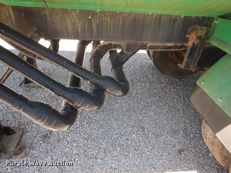 image for item DS8057 1969 Fruehauf  tank trailer