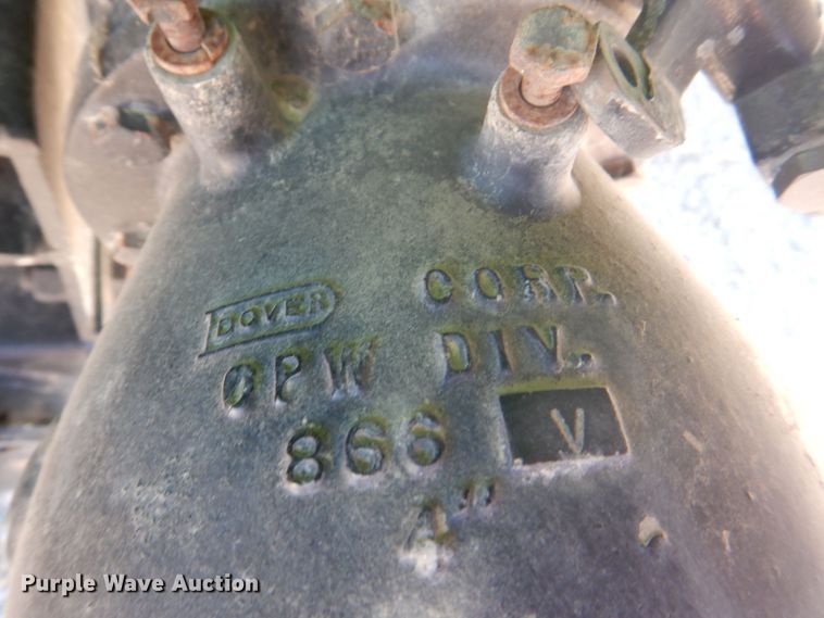 image for item DS8057 1969 Fruehauf  tank trailer