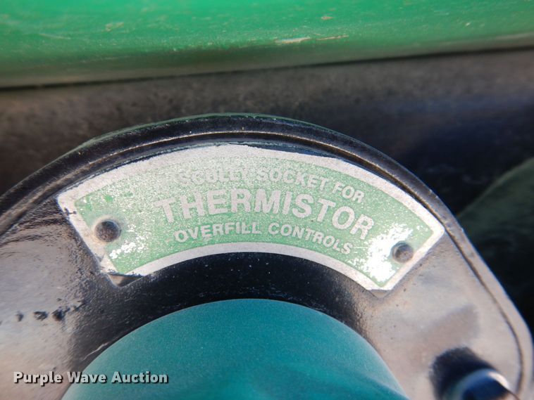 image for item DS8057 1969 Fruehauf  tank trailer