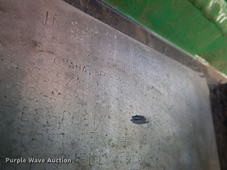 image for item DS8057 1969 Fruehauf  tank trailer