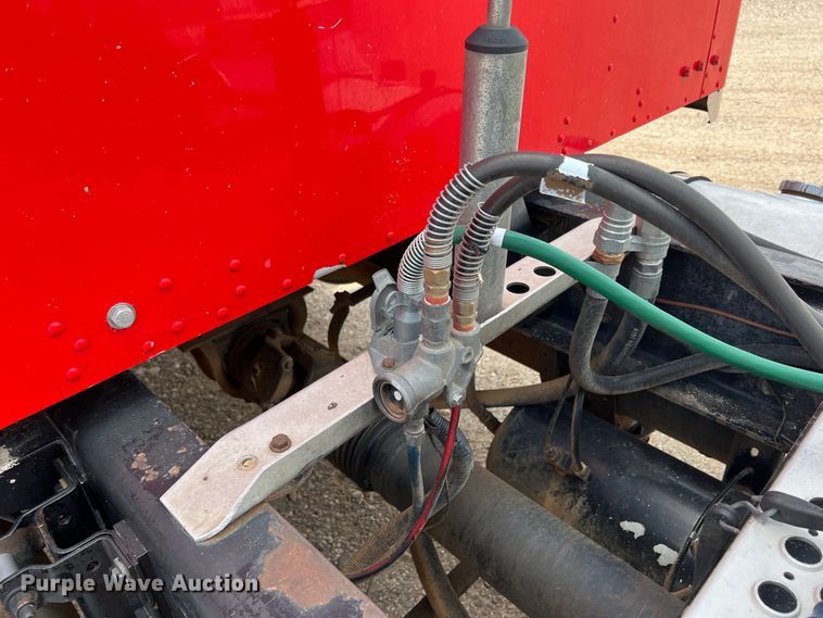 image for item DS8283 2002 Kenworth W900  semi truck