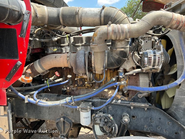 image for item DS8283 2002 Kenworth W900  semi truck