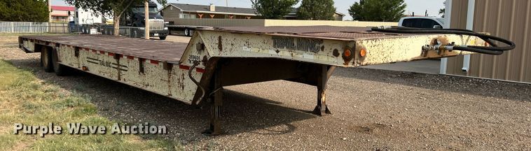 image for item DS8299 1996 Trail King TK70HT-462  drop deck equipment trailer