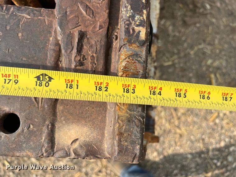 image for item DS8299 1996 Trail King TK70HT-462  drop deck equipment trailer