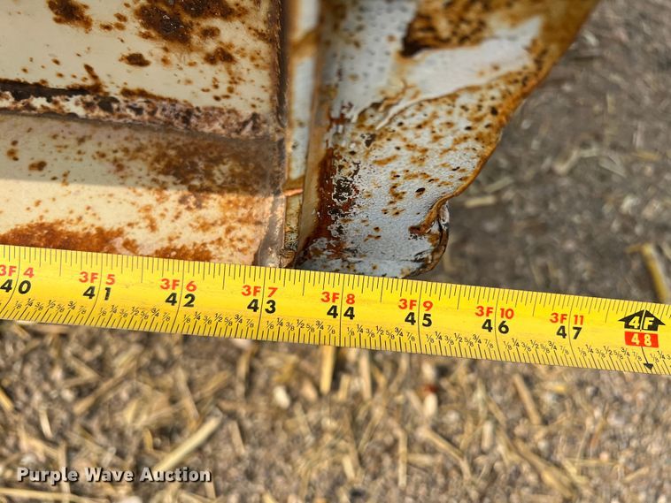 image for item DS8299 1996 Trail King TK70HT-462  drop deck equipment trailer