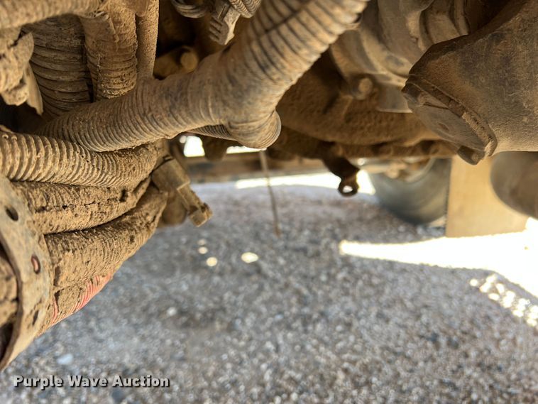 image for item DS8309 2012 Kenworth T800  semi truck